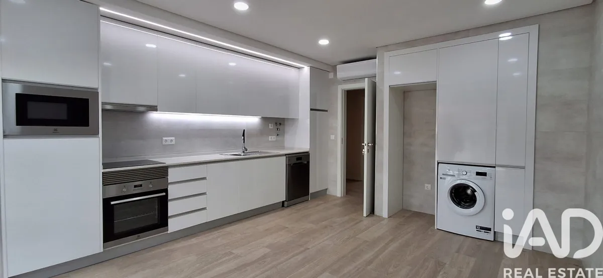 Duplex 2 quartos de 221 m² em Covilhã