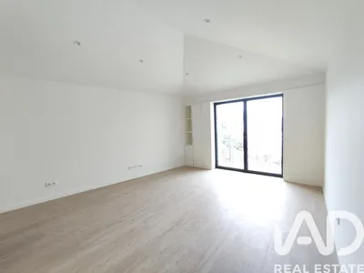 Fotografia 3 de Duplex 2 quartos de 100 m² em Porto