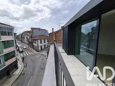 Fotografia 8 de Apartamento 2 quartos de 8357 m² em Porto