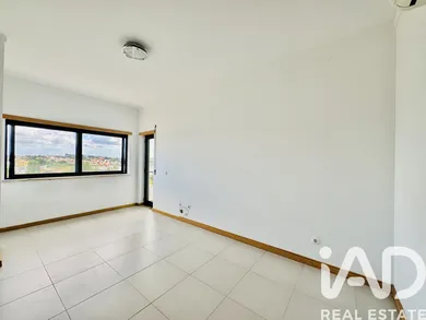 Apartamento T1 em Sobreda