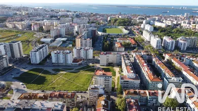 Apartamento T3 em Setúbal