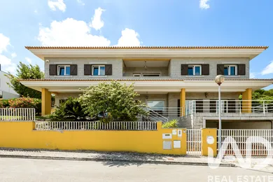 House in Quinta da Moura
