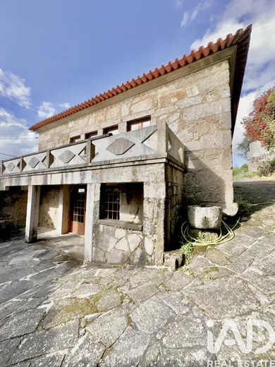 House  in Portela Susã