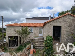 Detached house  in Vila Nova Cerveira