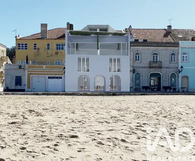Building in Seixal
