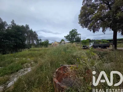 Fotografia 3 de Terreno de 965 m² em Santa Comba Dao
