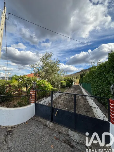 Single-storey house in Catraia Cimeira