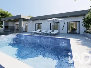 Single-storey house in Caldas da Rainha