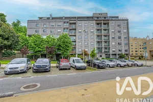 Apartamento T2 em Águas Santas
