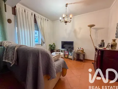 Apartamento T2 em Almeirim