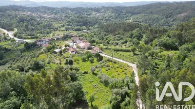 Fotografia 2 de Terreno urbano de 2552 m² em União de Freguesias de São Miguel, Santa Eufémia e Rabaçal