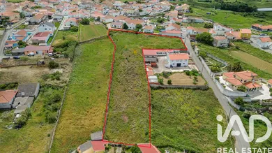 Terreno urbano em São João das Lampas
