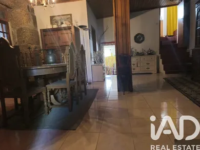 Moradia bi-familiar em paranhos da beira