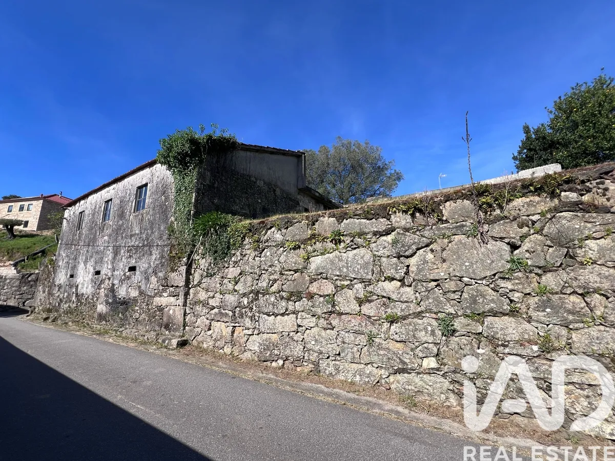 Casa/Moradia de 264 m² em Montaria