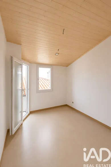 Casa/Moradia em Vila do Carvalho