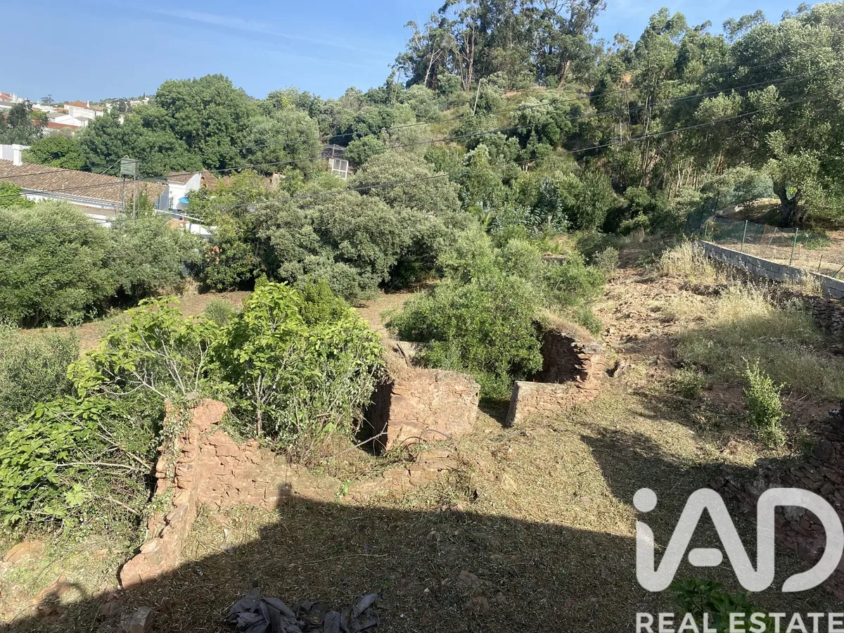 Terreno urbano de 2080 m² em sao bras de alportel