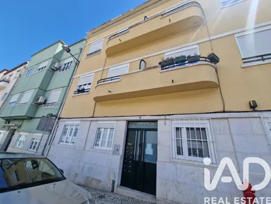 Apartamento T3 em Lisboa