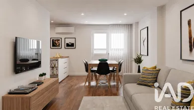 Apartamento T3 em Almada