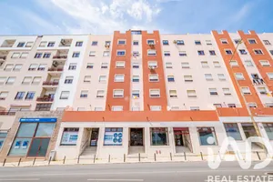 Apartamento T3 em Setúbal