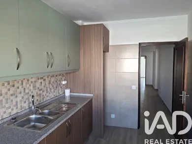 Apartment T4 in Olhão
