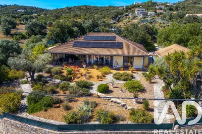 Fotografia 7 de Casa/Moradia 4 quartos de 142 m² em Santa Bárbara de Nexe