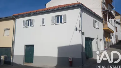House  in Freixo de Espada à Cinta