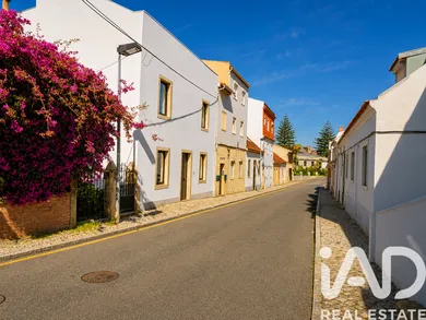 Detached house in Oeiras