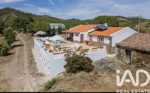 Park home in São Bartolomeu de Messines