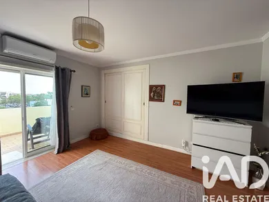 Penthouse T3 em Albufeira