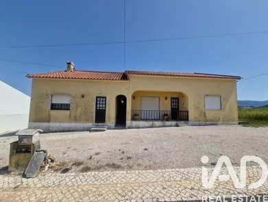 Casa/Moradia  em lamas