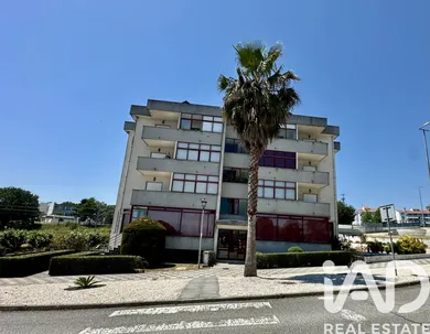 Apartamento em Nelas