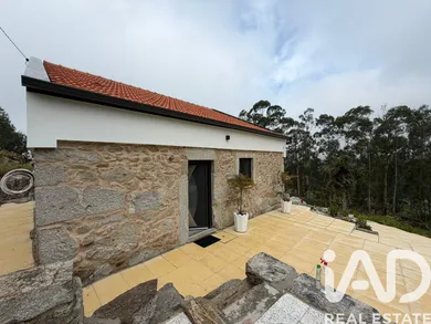 Moradia  em Vila de Punhe