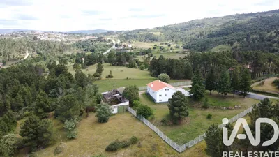 Fotografia 3 de Moradia 2 quartos de 399 m² em Casas do Soeiro - Celorico da Beira