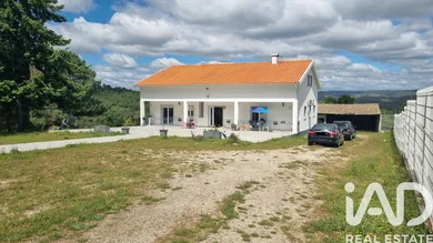 Detached house in Casas do Soeiro - Celorico da Beira