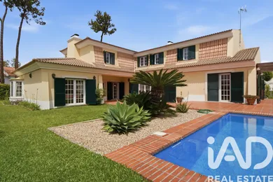 Detached house  in Corroios