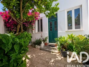 Semi-detached house  in Faro