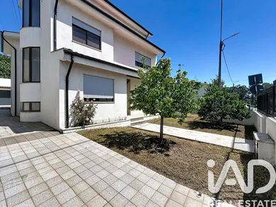 Casa/Moradia  em Fânzeres