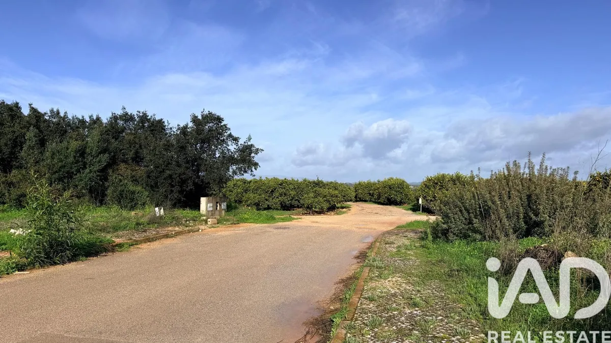 Terreno urbano de 1481 m² em Alcantarilha