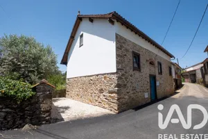 Maison  à Carvalho