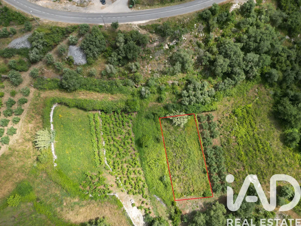 Terreno de 480 m² em Leiria