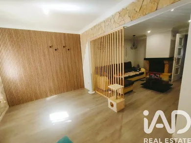 Casa/Moradia em Lamas