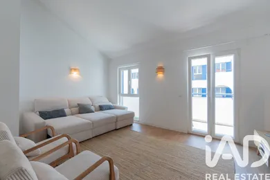 Duplex T4 em Quinta do Anjo
