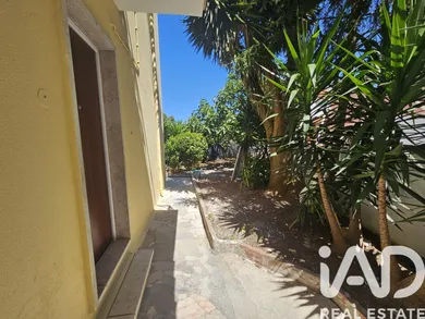 Apartamento T2 em Loures