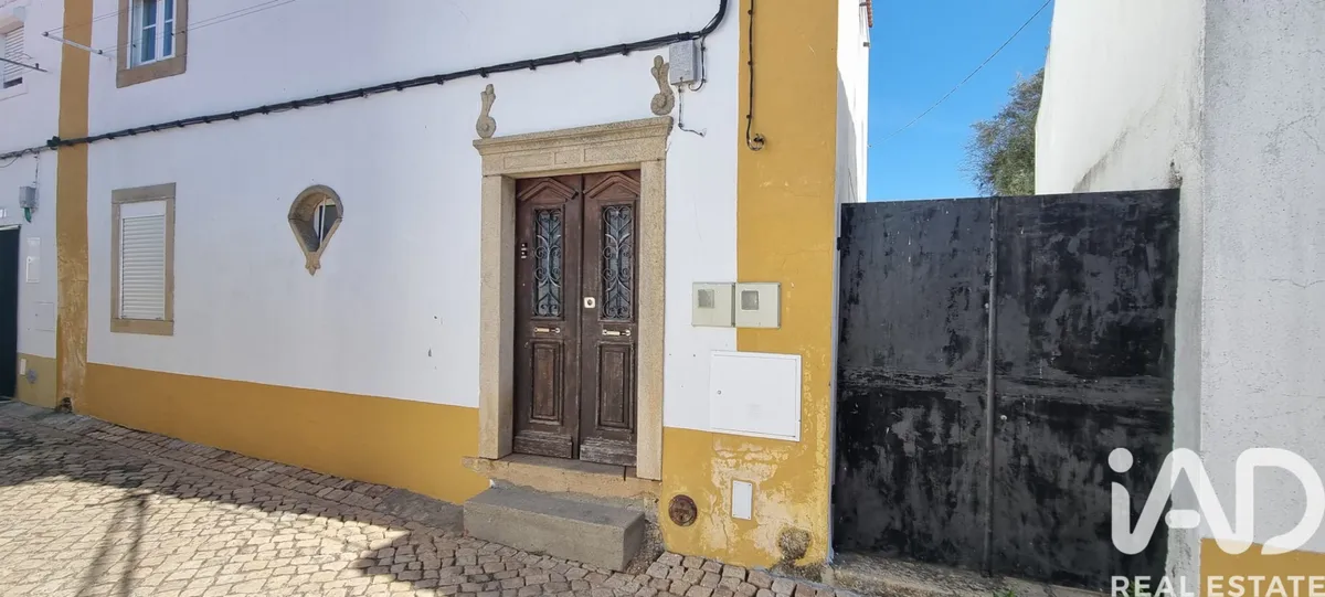 Casa/Moradia 4 quartos de 216 m² em Nossa Senhora da Graça de Póvoa e Meadas