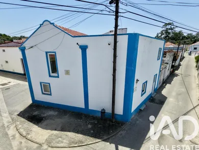 Maison  à Erra