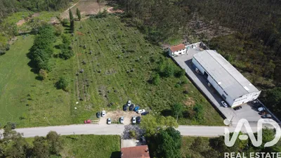 Fotografia 4 de Terreno de 5930 m² em Sangalhos