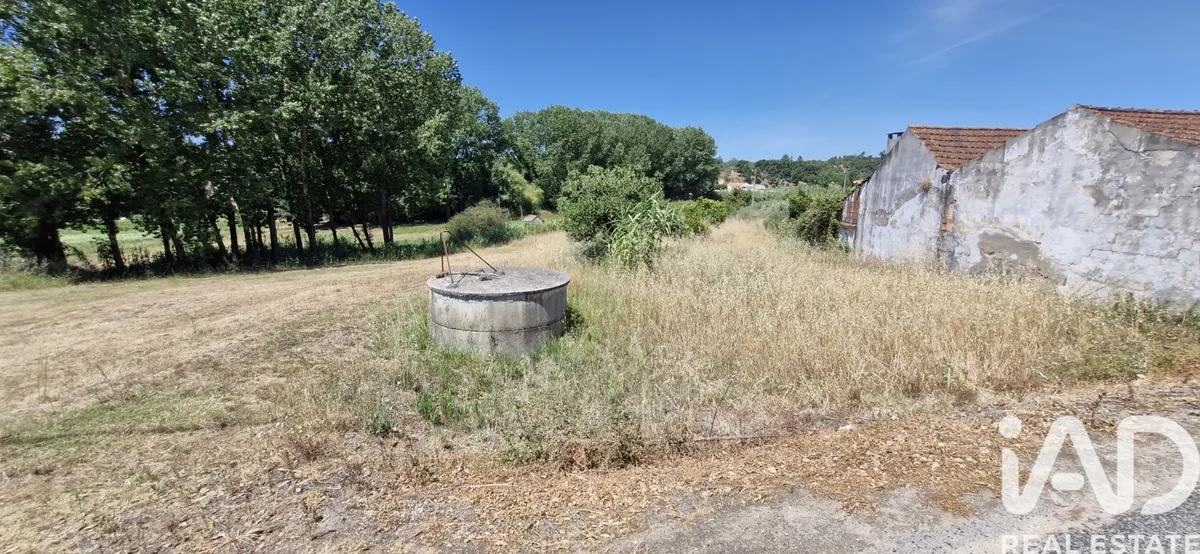 Terreno rústico de 1760 m² em Fráguas