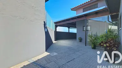 Moradia geminada em Avanca