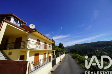 House  in Eiras