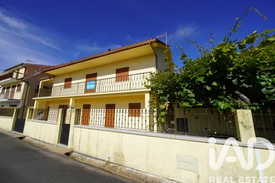 House  in Eiras